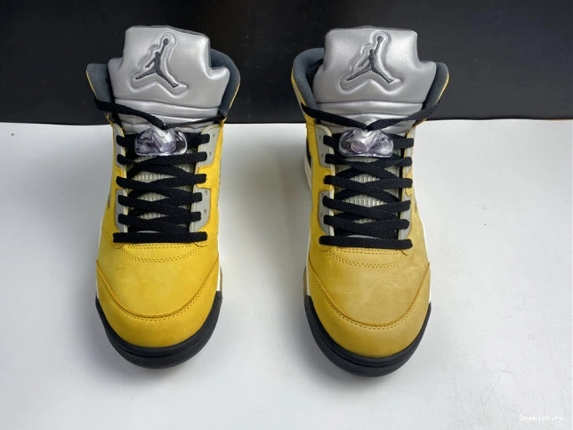 One Kick Air Tokyo T23 454783-701 Retro Jordan 5 0713